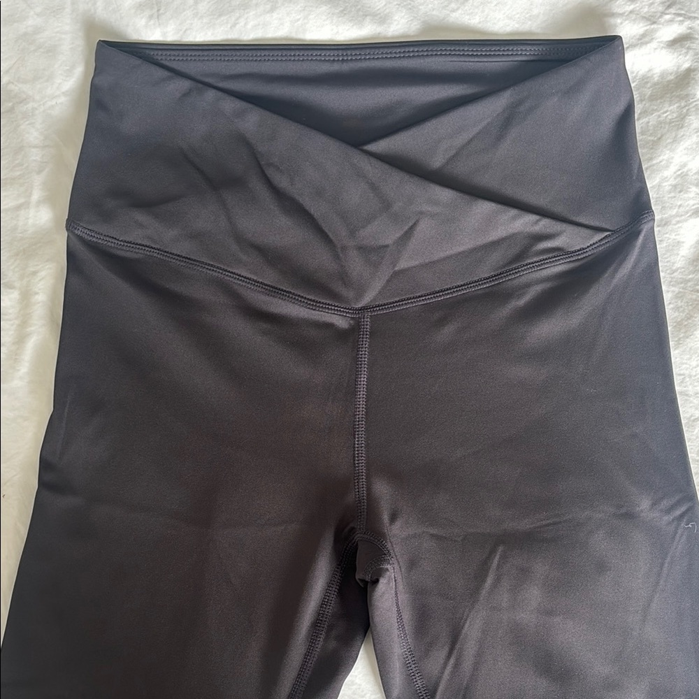 High-Waisted Yoga, Activewear, Workout Pants w Flare Bottom
